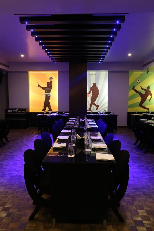 Grand Kailash Hotel Aurangabad  Ngoại thất bức ảnh