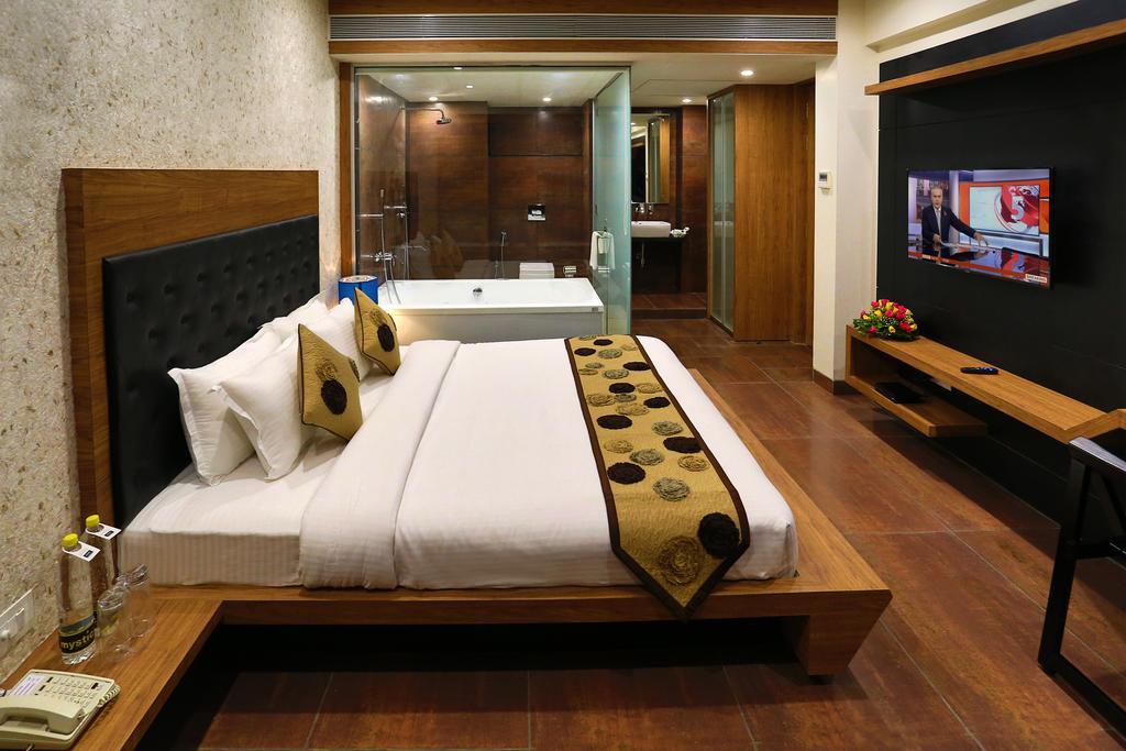 Grand Kailash Hotel Aurangabad  Phòng bức ảnh
